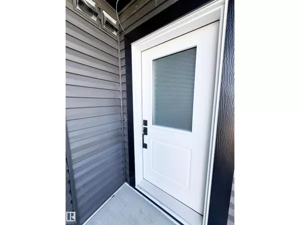Edmonton, AB T6L3E8,1314 35 ST NW