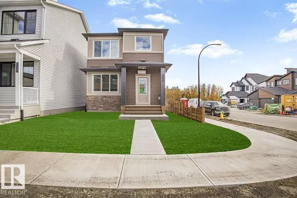 9125 ELVES LO NW, Edmonton, AB T6M3G2