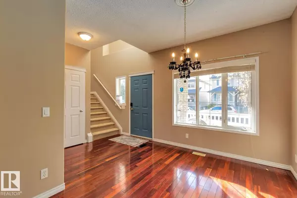 Edmonton, AB T5H4N1,9923 88 ST NW