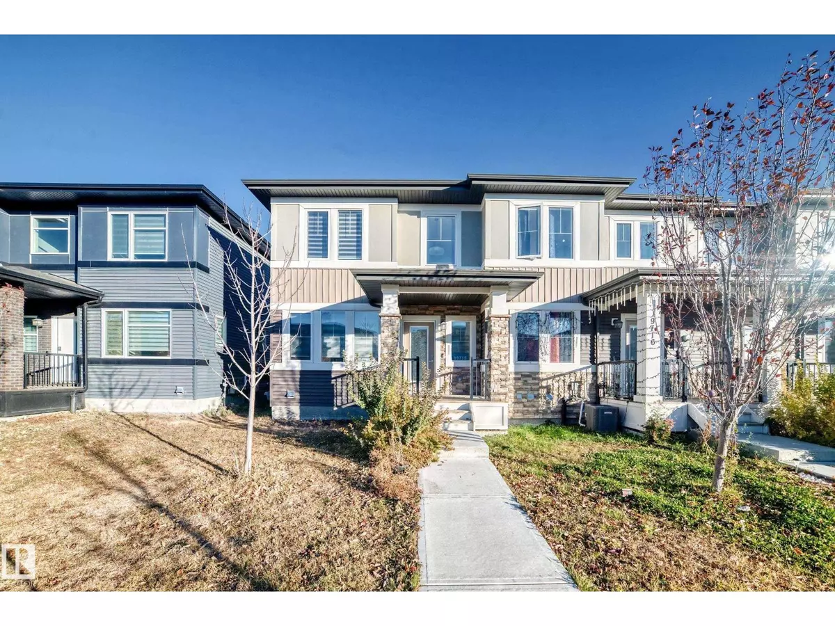 Edmonton, AB T6M0X1,19718 27 AV NW