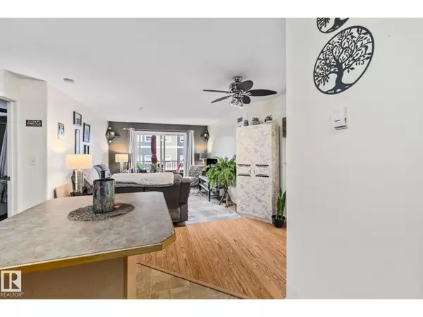 Edmonton, AB T5X6J4,#308 12550 140 AV NW