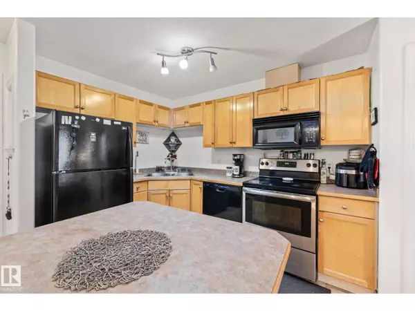 Edmonton, AB T5X6J4,#308 12550 140 AV NW