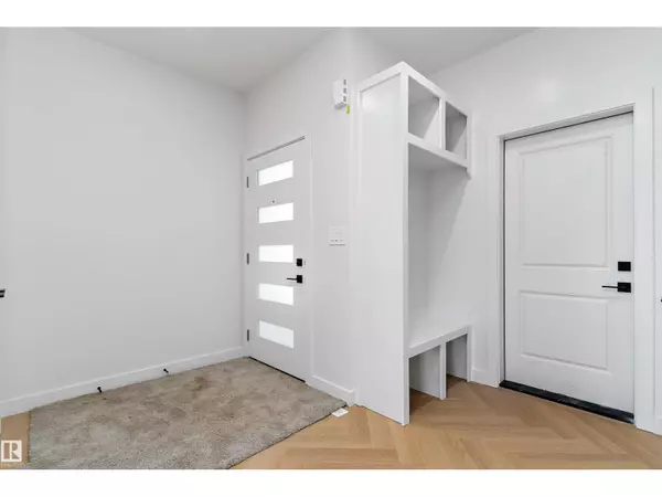 Spruce Grove, AB T7X0W2,81 Meadowgrove LN