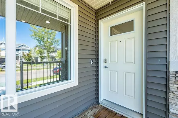 Edmonton, AB T6X1T7,1080 WATT PROMENADE PM SW