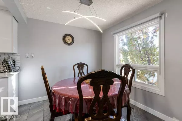 Edmonton, AB T5X5E8,16487 115 ST NW