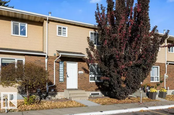 16487 115 ST NW, Edmonton, AB T5X5E8