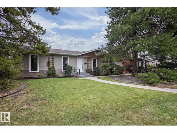 Edmonton, AB T6A1J5,4412 107 AV NW