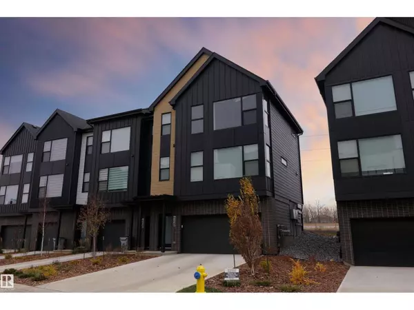 St. Albert, AB T8N7X8,#4 5 RONDEAU DR