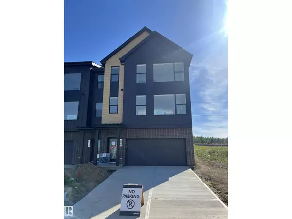 #4 5 RONDEAU DR, St. Albert, AB T8N7X8