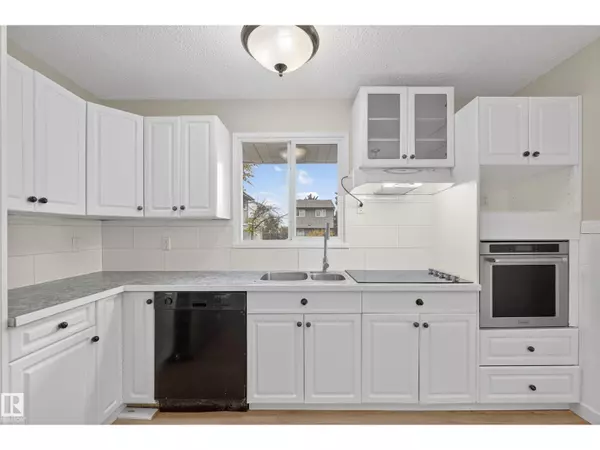 Edmonton, AB T6K2P6,8421 MILL WOODS RD NW