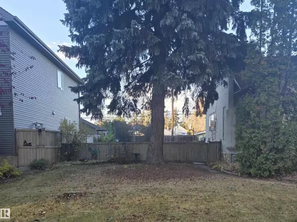 Edmonton, AB T5B0B7,7508 111 ave NW NW