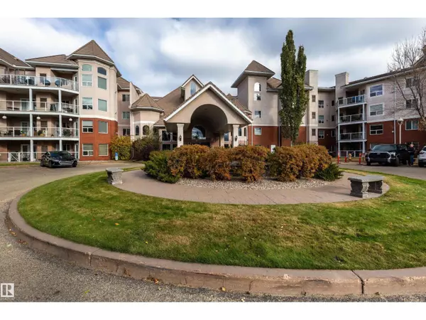 Edmonton, AB T5H4M6,#237 9008 99 AV NW