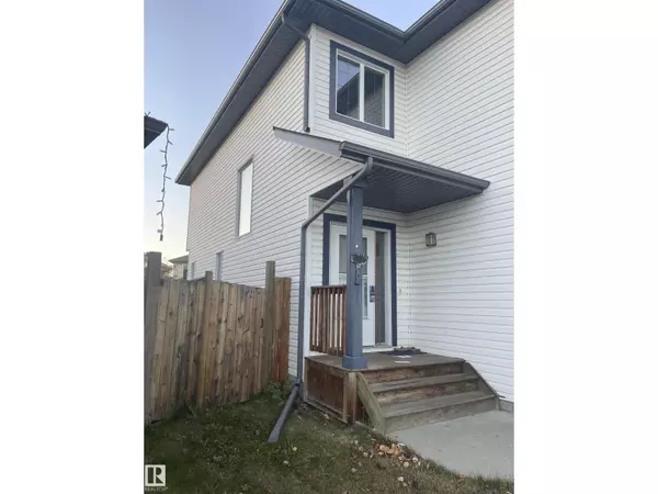 Edmonton, AB T6W0N3,1436 114A ST SW