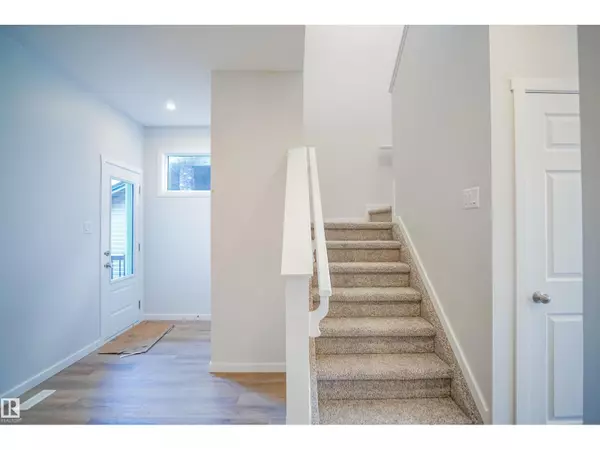 Fort Saskatchewan, AB T8L0Z6,101 Ficus WY