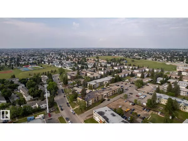 Edmonton, AB T5E5V5,14505/15 92 ST NW