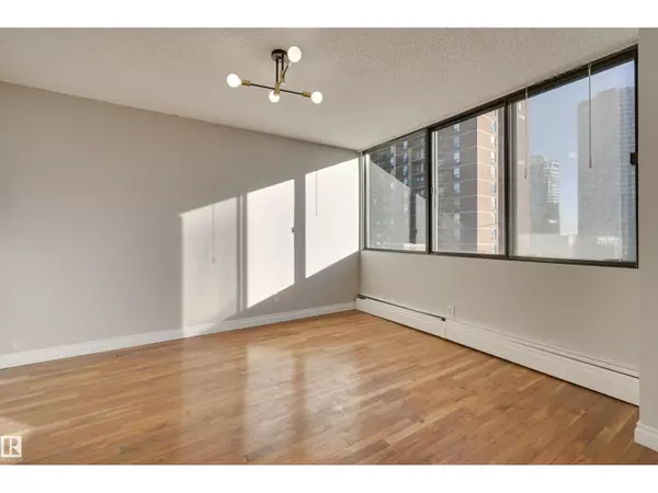 Edmonton, AB T5K2K3,#301 9921 104 ST NW