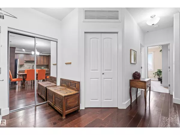 Edmonton, AB T6R0S4,#356 6079 MAYNARD WY NW