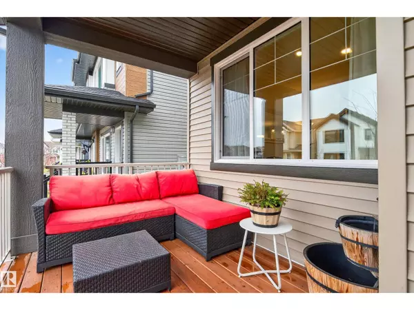 Edmonton, AB T6W4M9,3847 CHRUSTAWKA PL SW