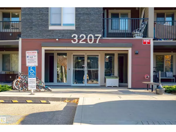 Edmonton, AB T6W3L6,#206 3207 JAMES MOWATT TR SW