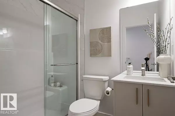 Edmonton, AB T6M1P5,2503 194 ST NW