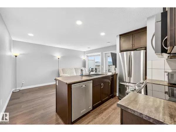 Edmonton, AB T5Z0P7,#15 17832 78 ST NW