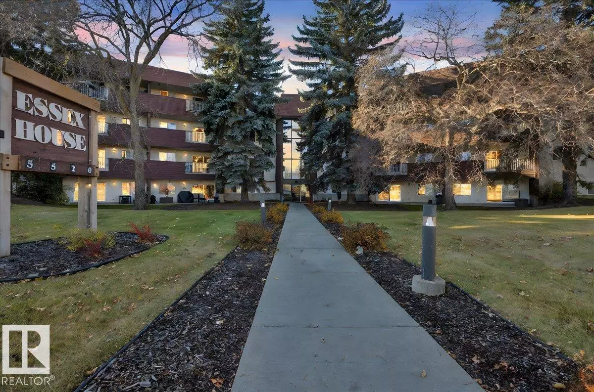 Edmonton, AB T6H5G9,#213 5520 RIVERBEND RD NW