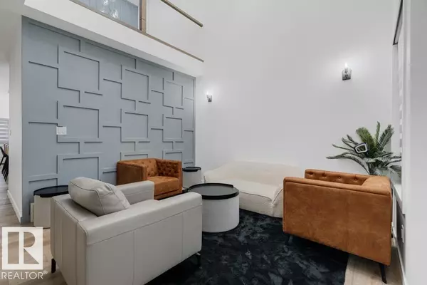 Edmonton, AB T6W4V7,16115 34 AV SW