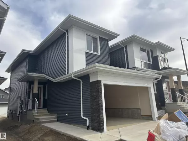 3105 Magpie WY NW, Edmonton, AB T5S0V3