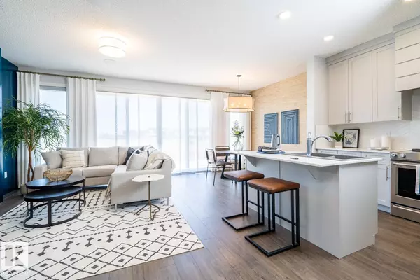 Edmonton, AB T6M1P7,2262 194A ST NW