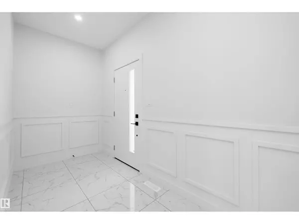 Edmonton, AB T5S0W4,234 KINGLET BV NW