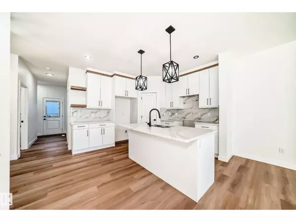 Spruce Grove, AB T7X4G1,24 Westwyck LI