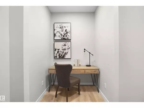 Edmonton, AB T5T7A7,22910 95A AV NW