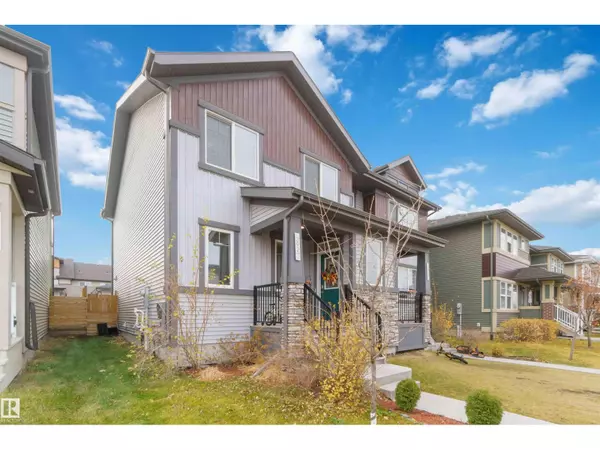 Edmonton, AB T6X2G5,392 CHARLESWORTH DR SW