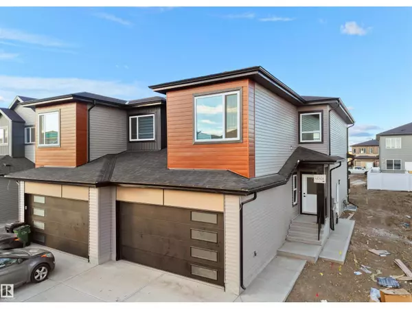 2020 154 AV NW, Edmonton, AB T5Y2R7