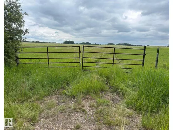 56529 RGE ROAD 34, Rural Lac Ste. Anne County, AB T0E1A0