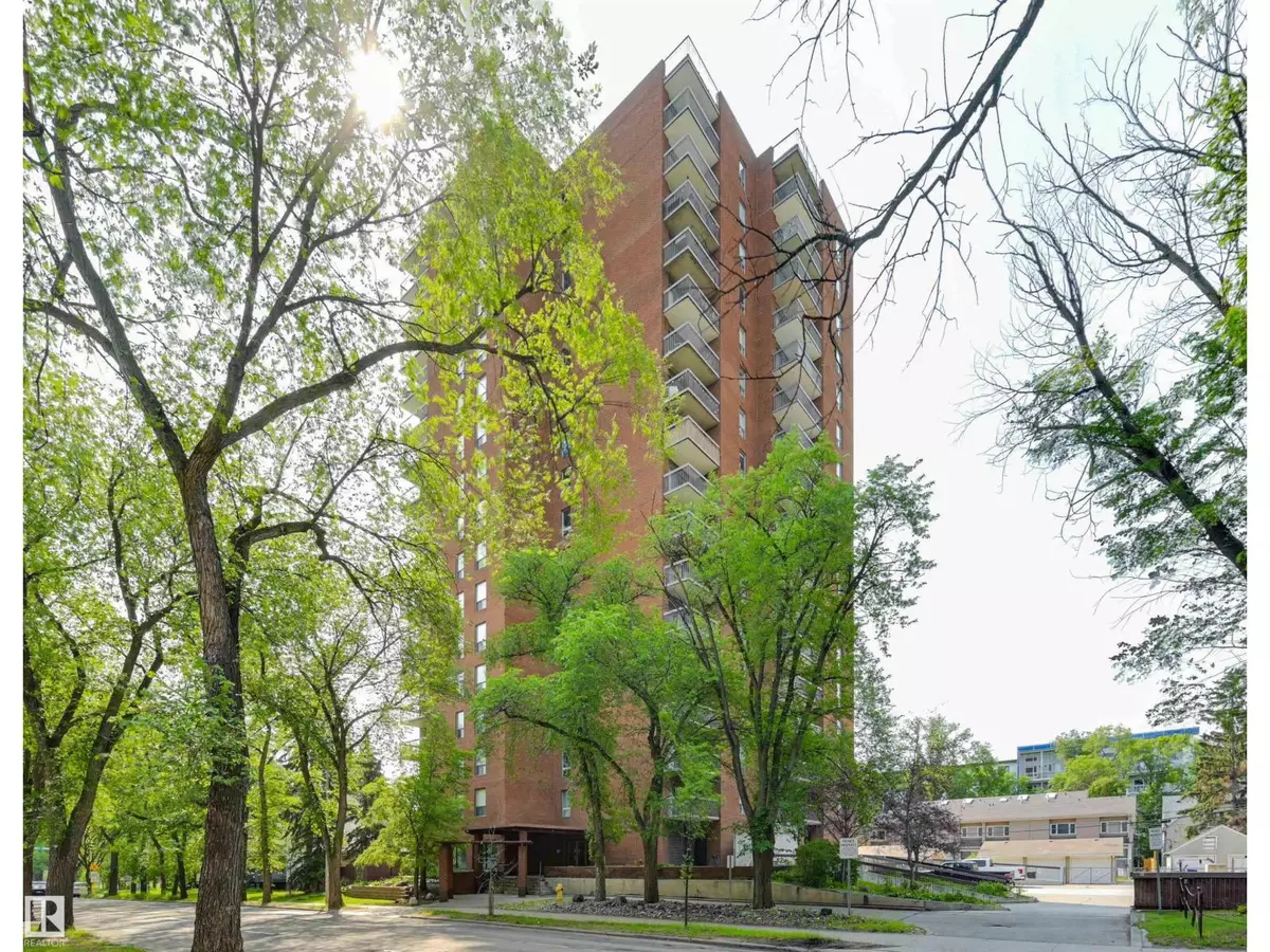 Edmonton, AB T6G2P9,#1204 11027 87 AV NW