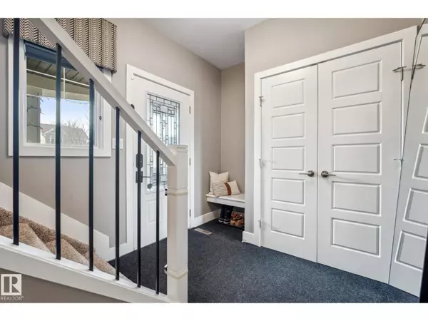 Edmonton, AB T6W2H4,2135 GLENRIDDING WY SW