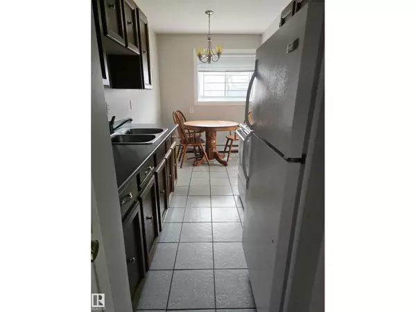 Edmonton, AB T5M1M8,#4 10620 122 ST NW