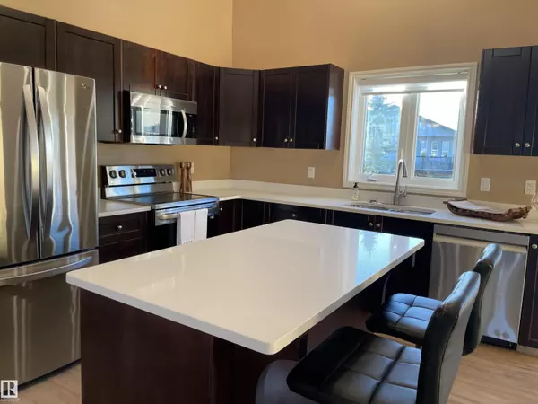 Cold Lake, AB T9M0B2,518 26 ST