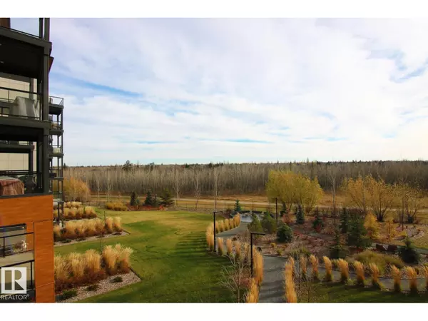 #311 7463 MAY CM NW, Edmonton, AB T6R0X1