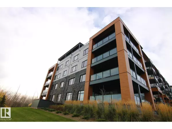 Edmonton, AB T6R0X1,#311 7463 MAY CM NW