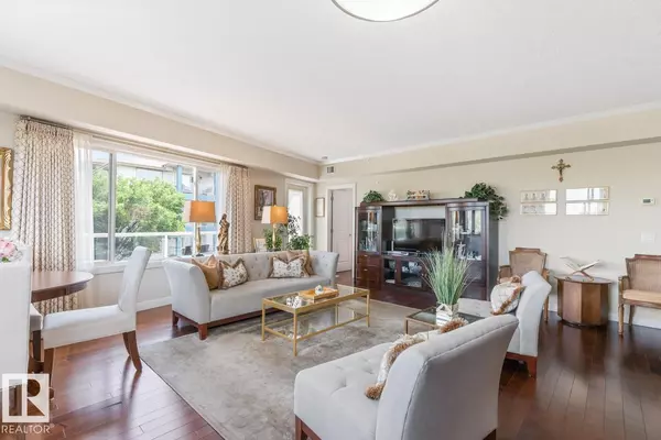 Sherwood Park, AB T8H0P2,#308 100 CRYSTAL LN