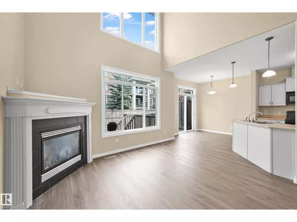 Edmonton, AB T6W1W8,11544 11 AV SW