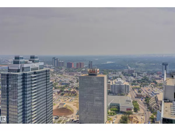 Edmonton, AB T5J0K6,#4104 10360 102 ST NW