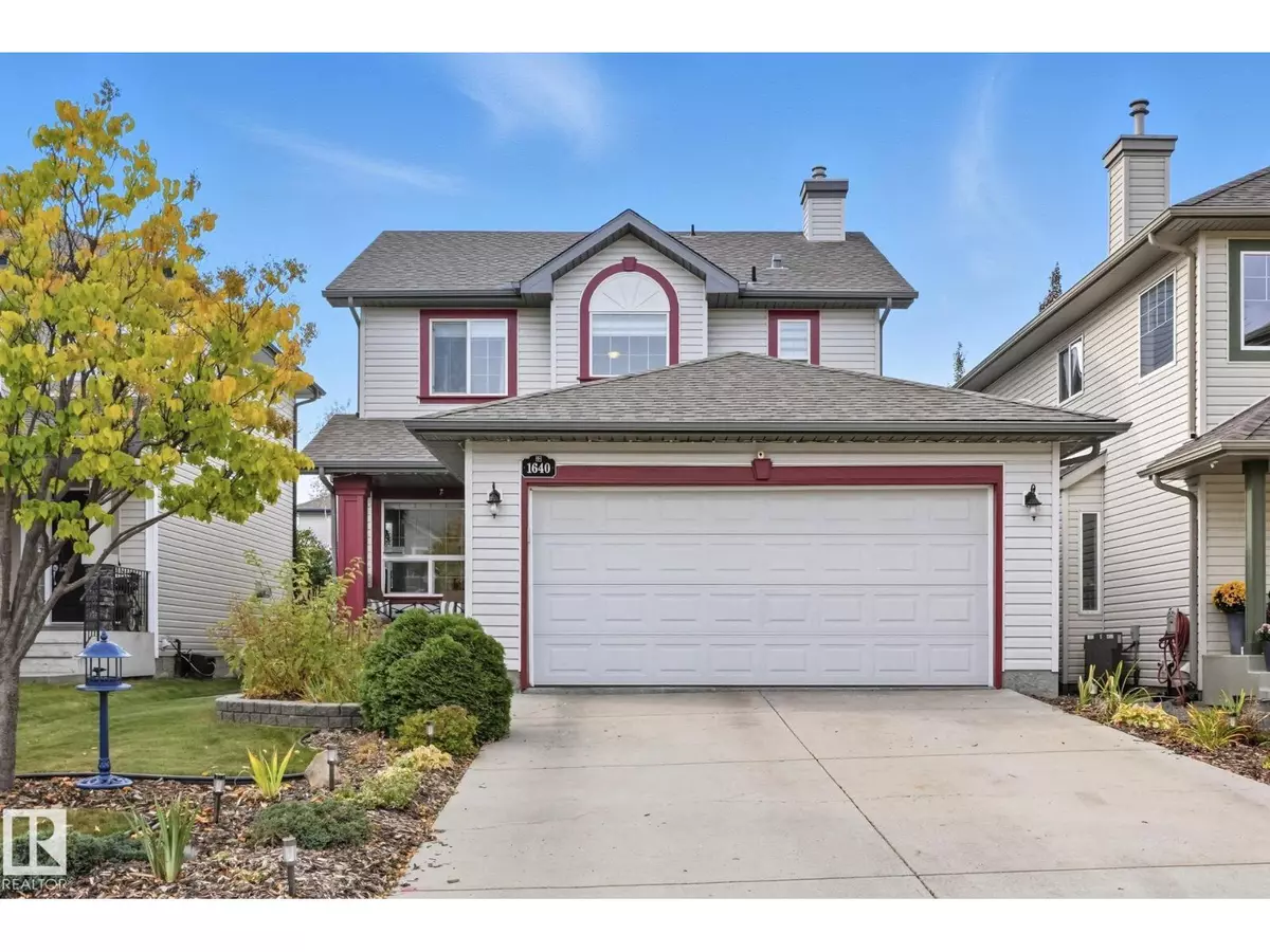 Edmonton, AB T6W1K1,1640 ROBERTSON CL SW