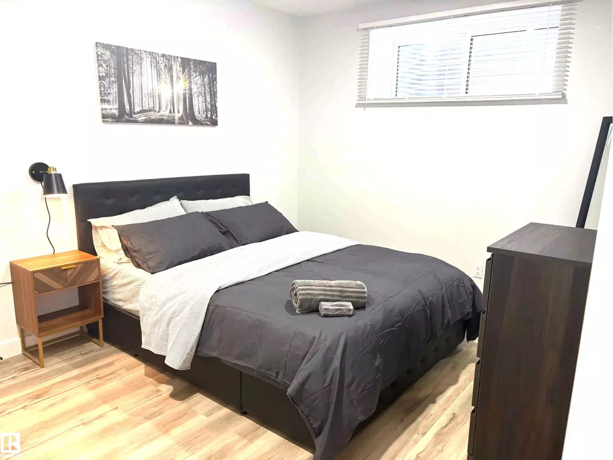 Edmonton, AB T5T7H9,BSMT 22056 80 AV NW