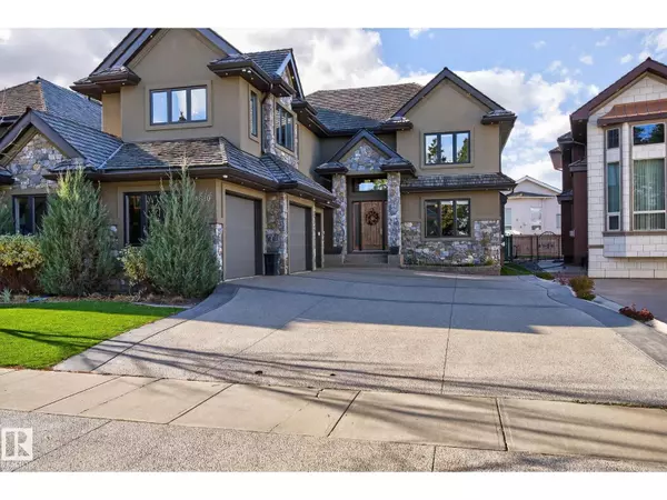 Edmonton, AB T6M2N2,4810 DONSDALE DR NW