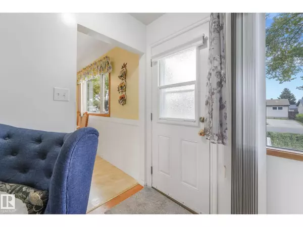 Edmonton, AB T5E5H8,13315 116 ST NW