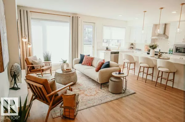 Edmonton, AB T6W5K5,2347 159 ST SW