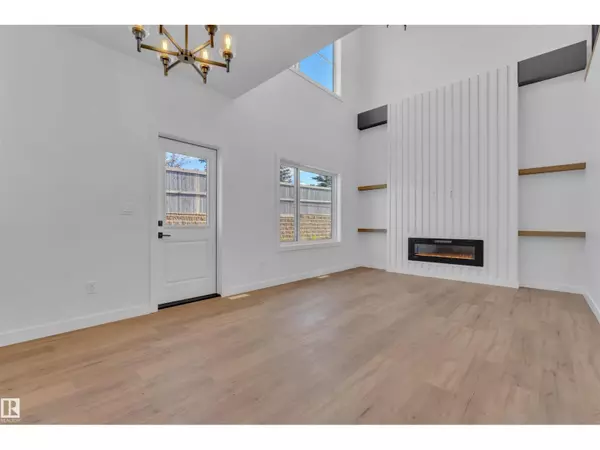 Spruce Grove, AB T7X0R7,50 HAZELWOOD LN